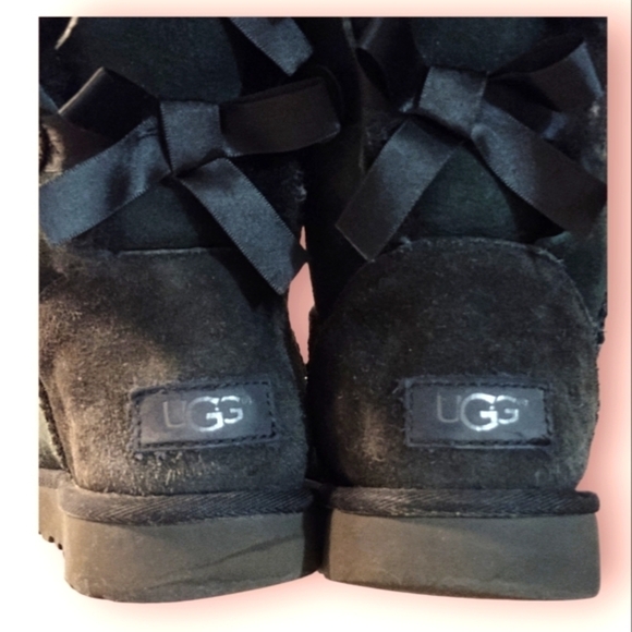 UGG CLASSIC BAILEY BOW II MID CALF - Picture 11 of 15